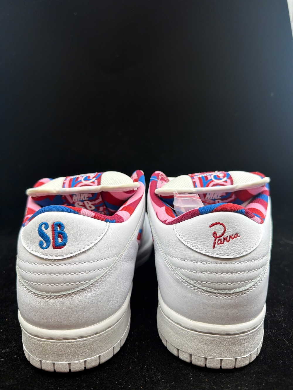 NIKE SB DUNK LOW - PARRA