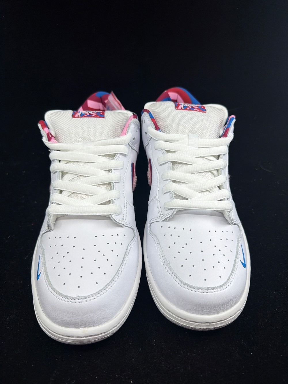 NIKE SB DUNK LOW - PARRA
