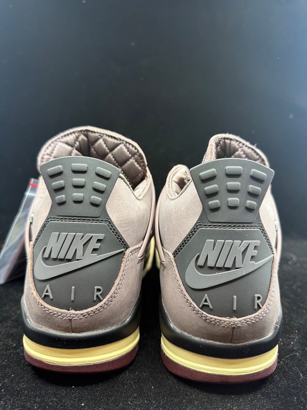 *VNDS* AJ 4 X A MA MANIERE - VIOLET ORE