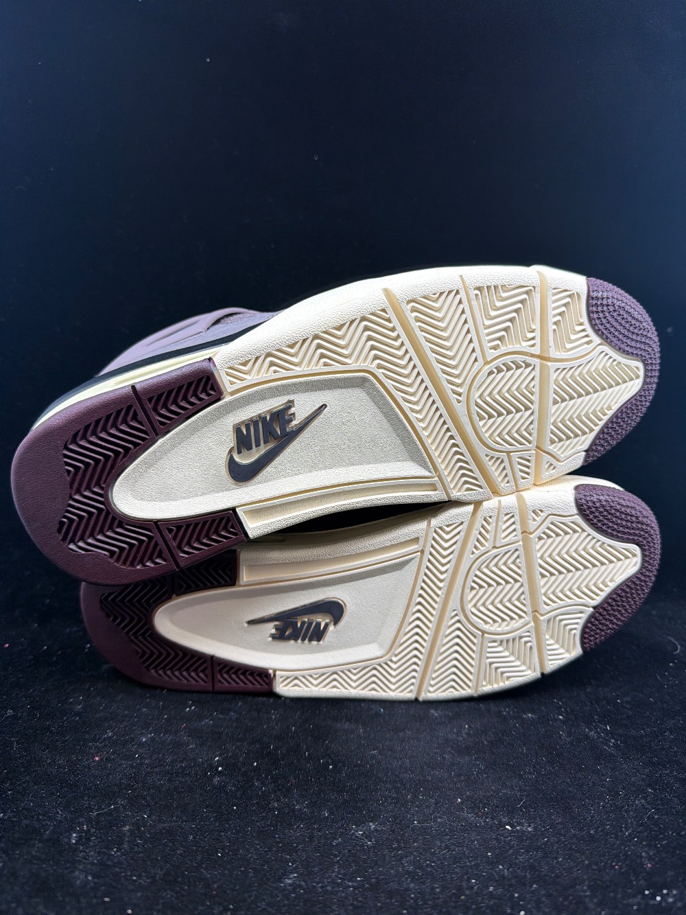 *VNDS* AJ 4 X A MA MANIERE - VIOLET ORE