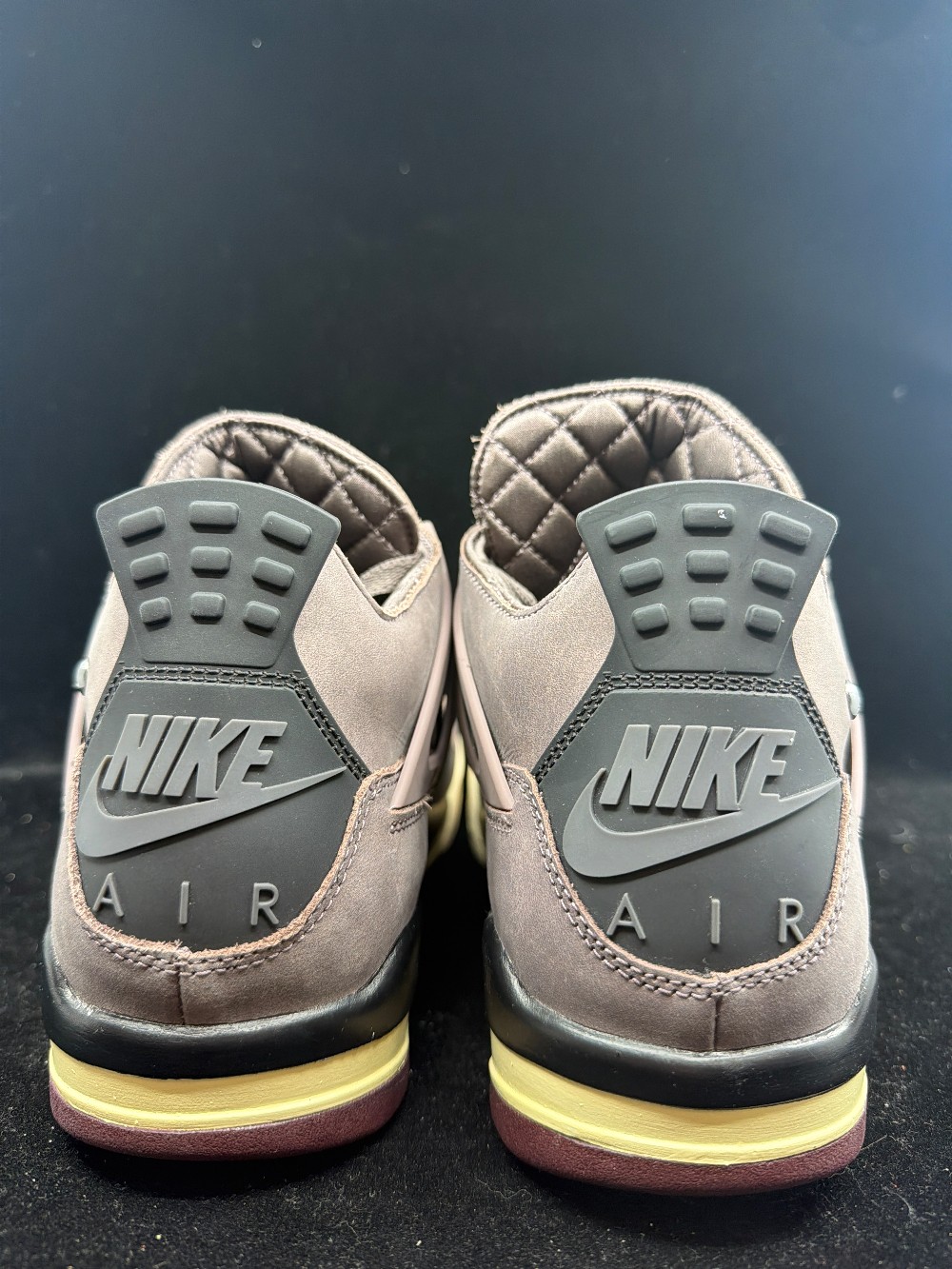 *VNDS* AJ 4 X A MA MANIERE - VIOLET ORE