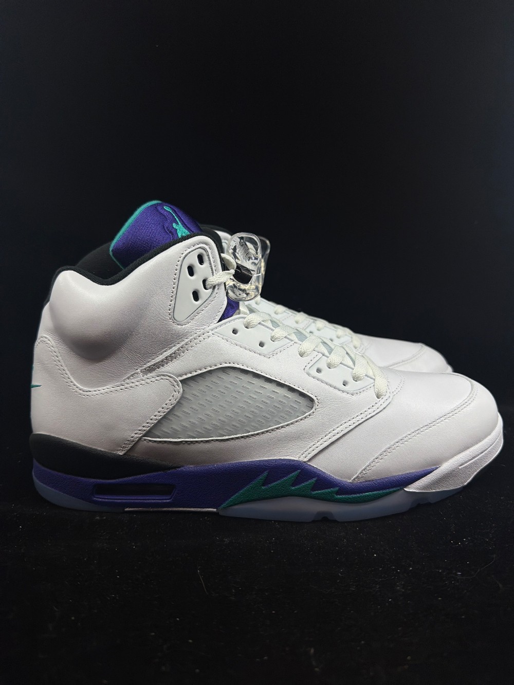 AJ 5 - GRAPE (2025)