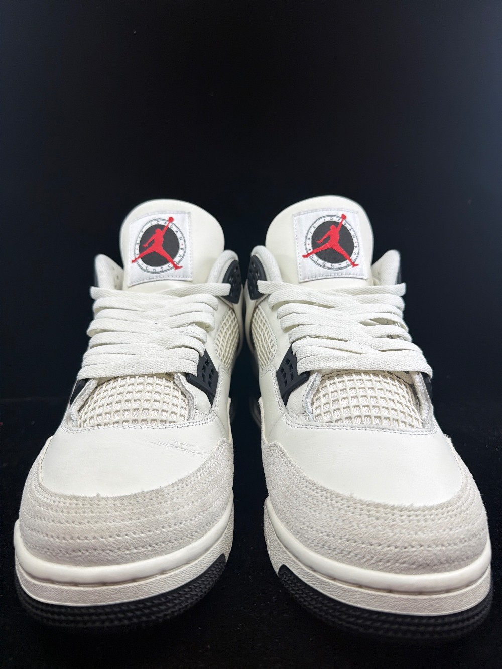 *USED* AJ 4 - FLIGHT CLUB