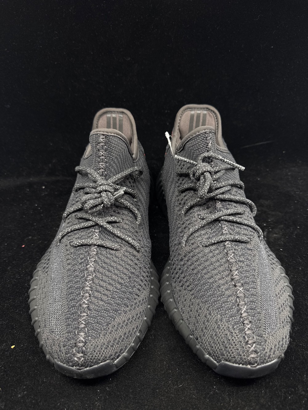 YEEZY 350 BOOST V2 - BLACK (NON-REFLECTIVE)