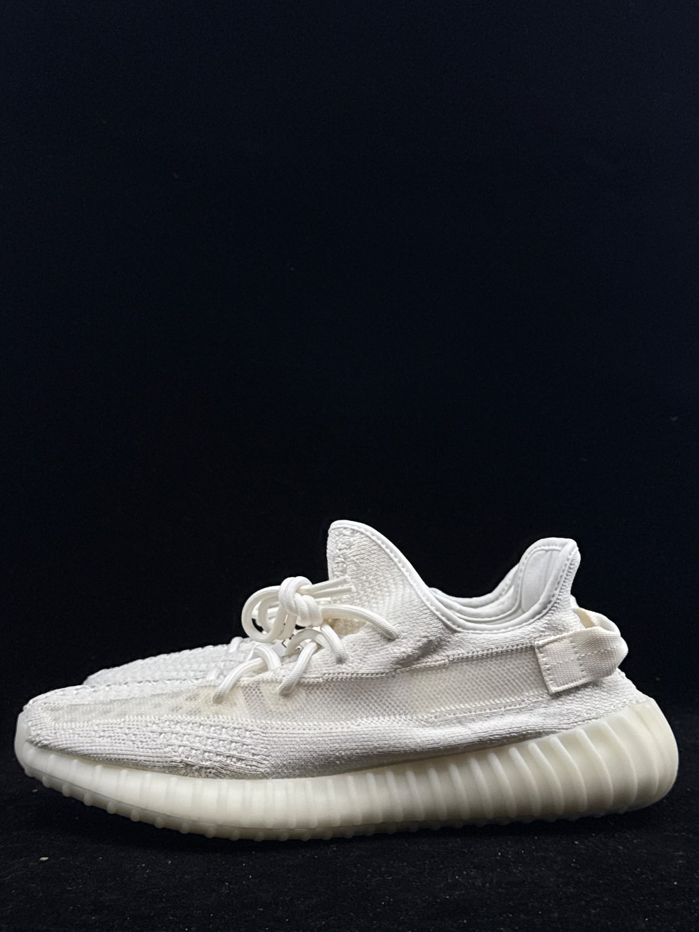 YEEZY 350 BOOST V2 - BONE