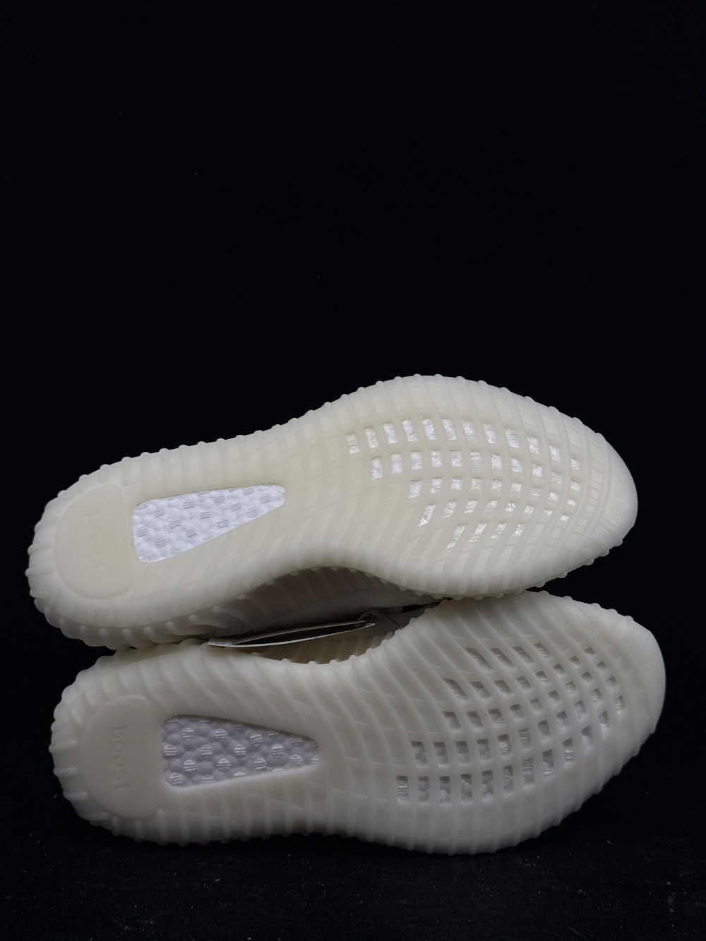 YEEZY 350 BOOST V2 - BONE