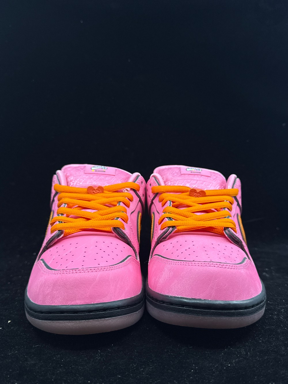 NIKE SB DUNK LOW - THE POWERPUFF GIRLS BLOSSOM
