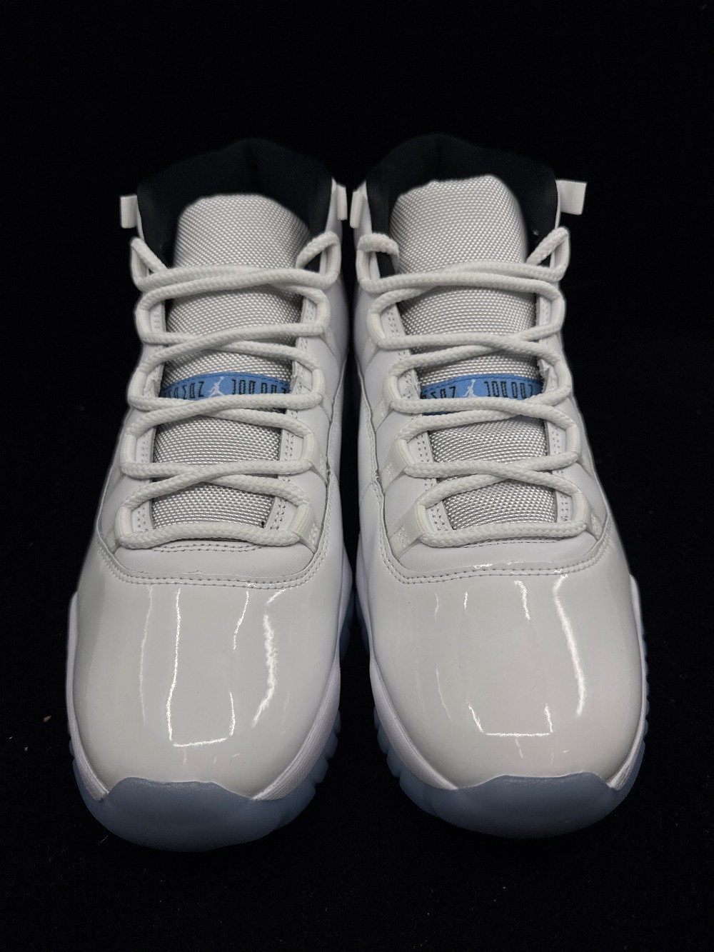 AJ 11 - LEGEND BLUE (2024)