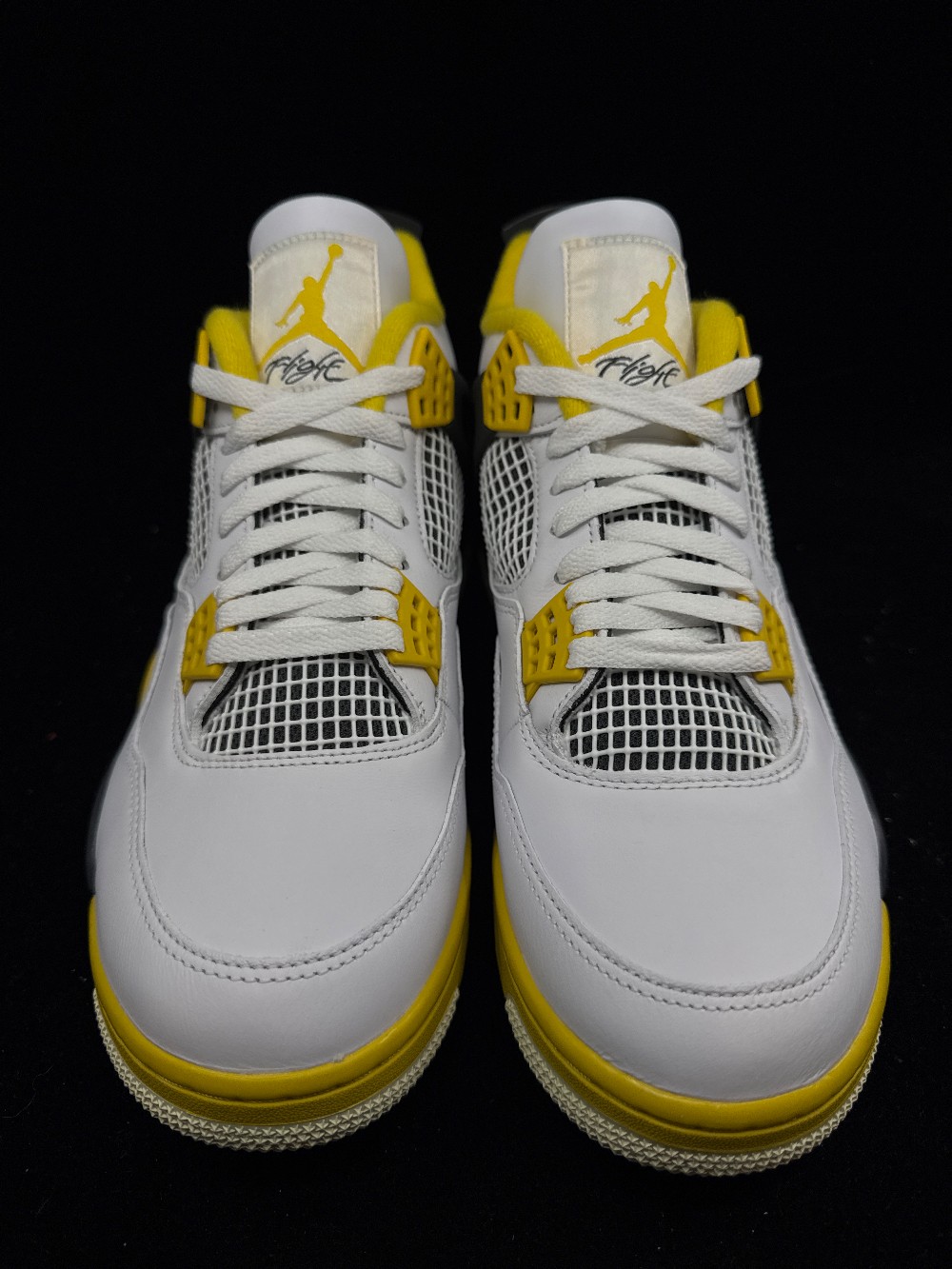 AJ 4 (W) - VIVID SULFUR