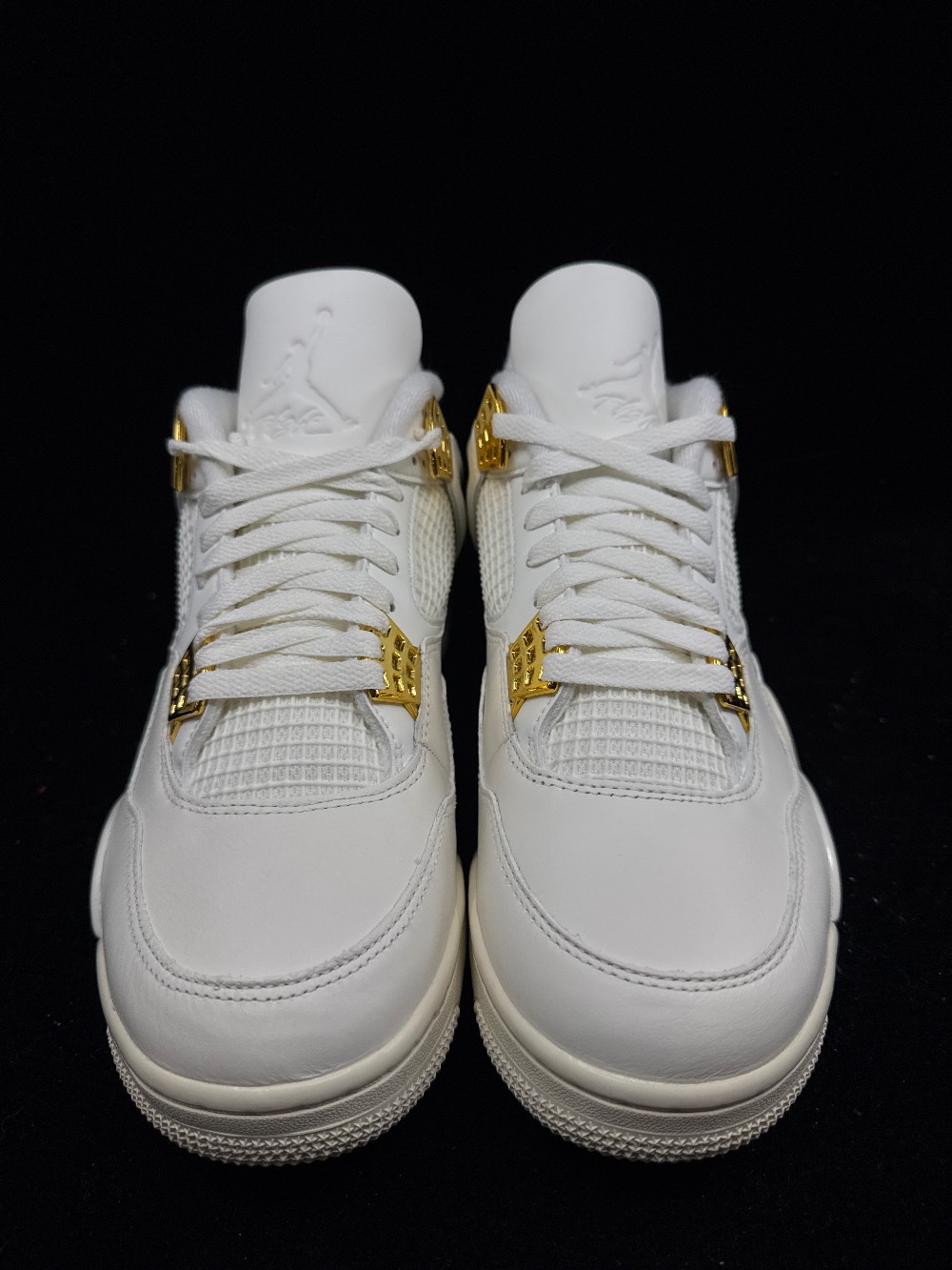 AJ 4 (W) - METALLIC GOLD
