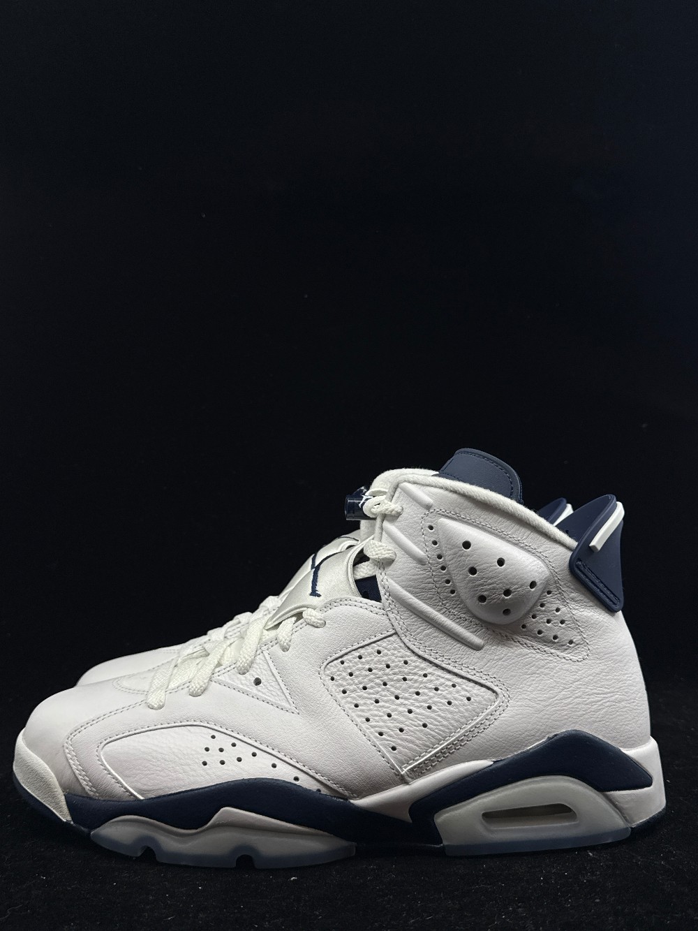 AJ 6 - MIDNIGHT NAVY (2022)