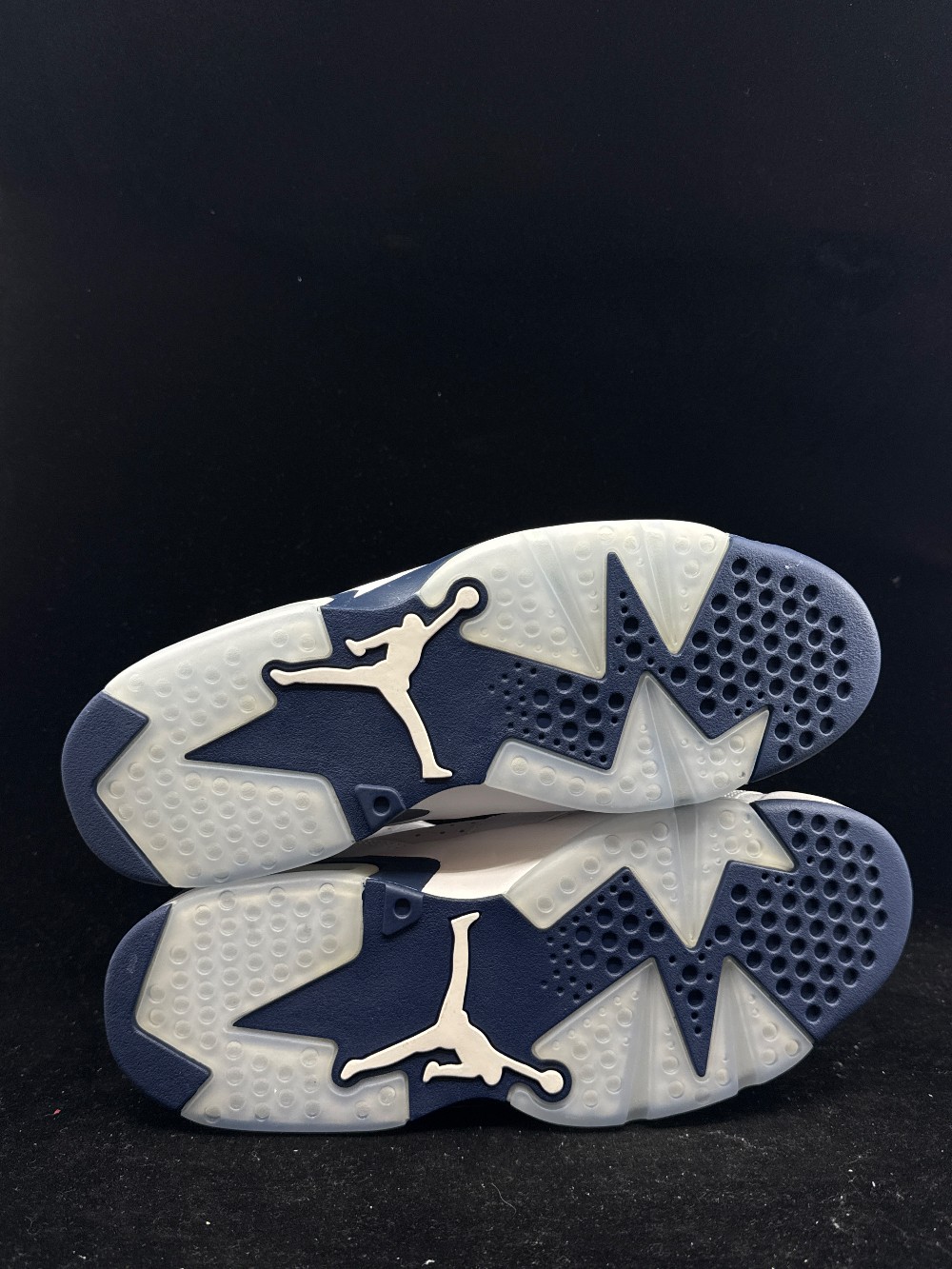 AJ 6 - MIDNIGHT NAVY (2022)