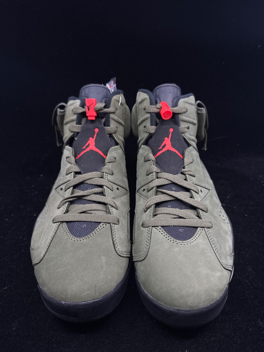 AJ 6 - TRAVIS SCOTT