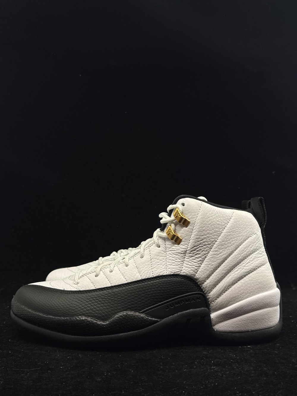 AJ 12 - TAXI (2025)