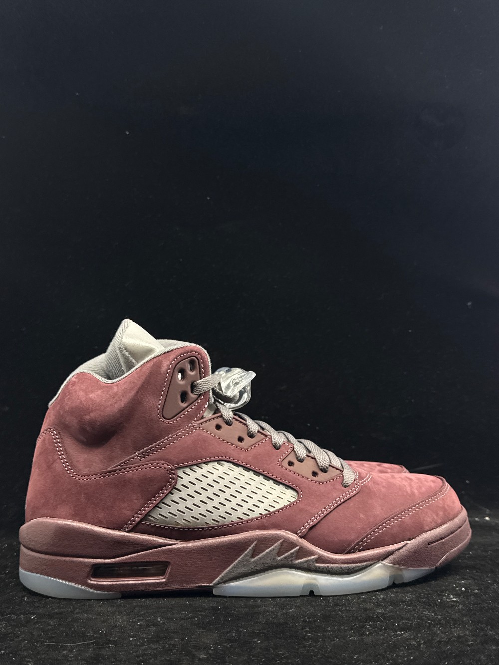 AJ 5 - BURGUNDY (2023)