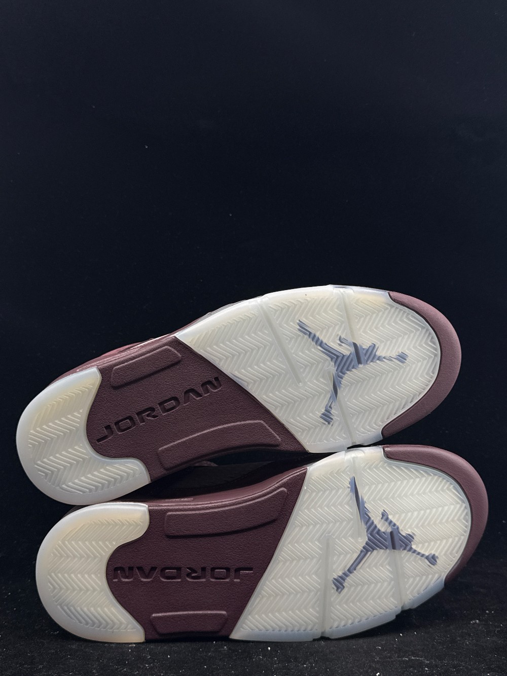 AJ 5 - BURGUNDY (2023)