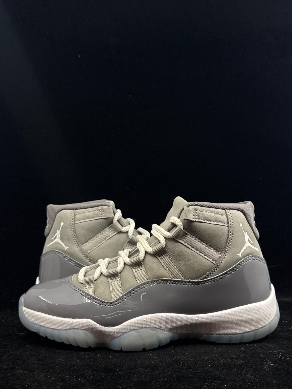 *USED* AJ 11 - COOL GREY (2021)