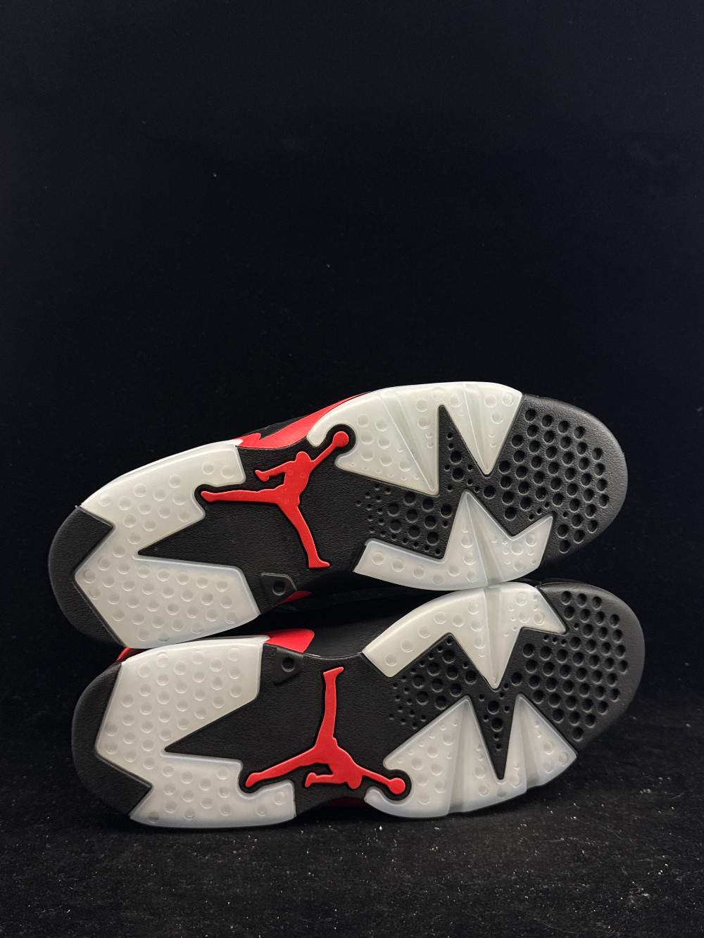 AJ 6 - INFRARED SALESMAN