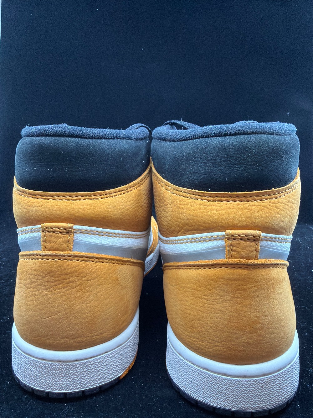 *USED* AJ 1 ELEMENT - GORE-TEX LIGHT CURRY