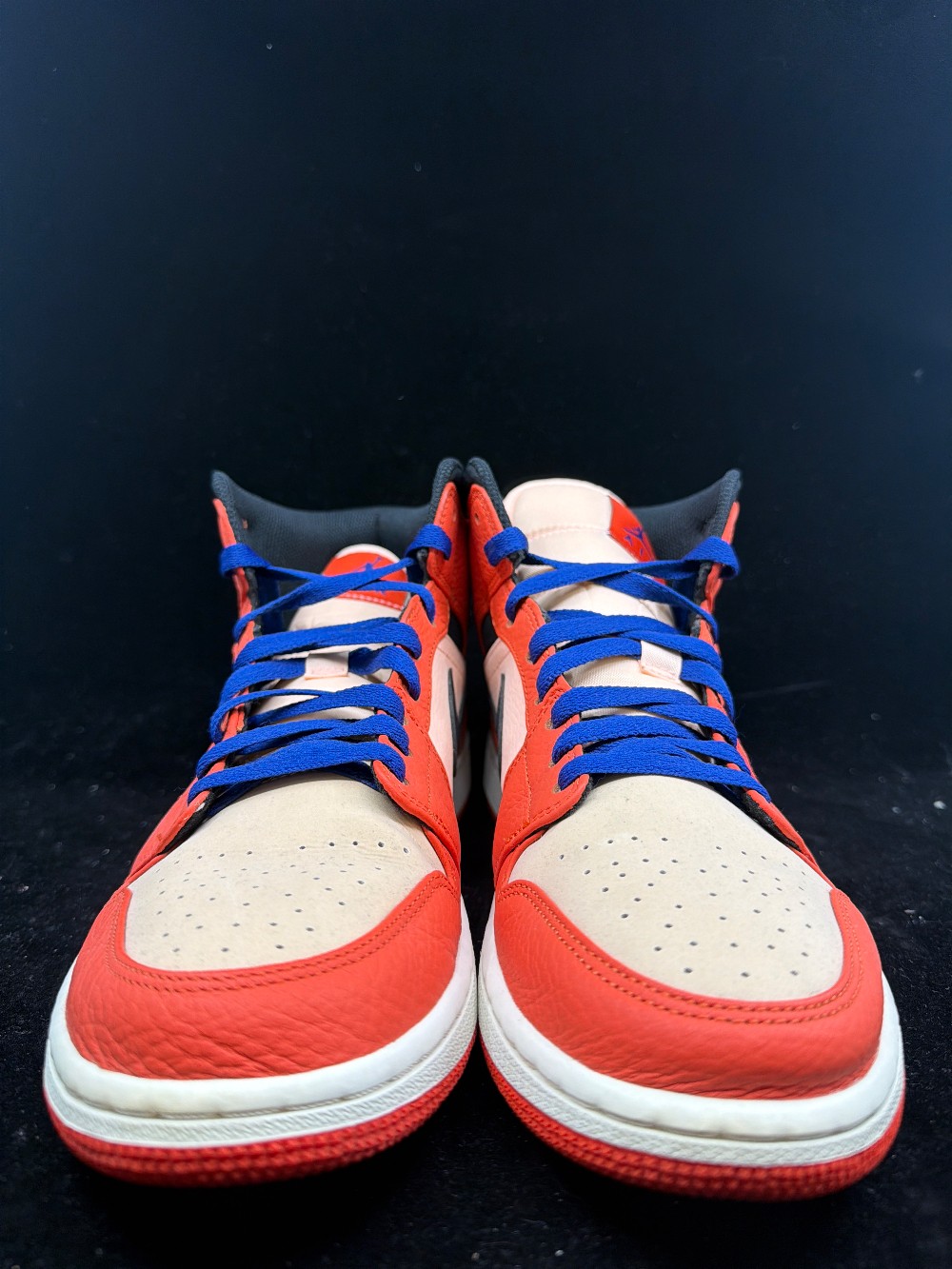 *USED* AJ 1 MID - TEAM ORANGE BLACK