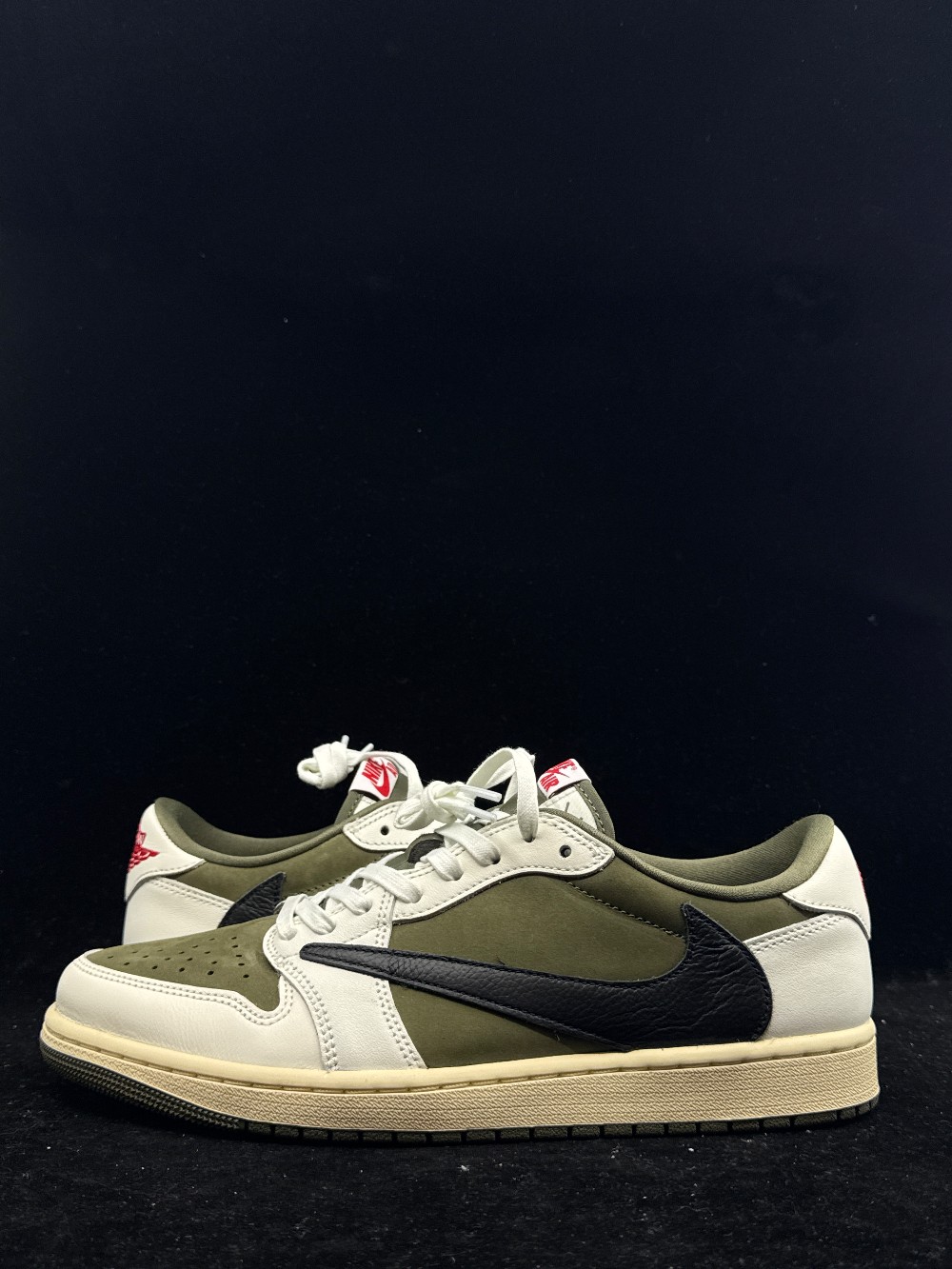 *VNDS* AJ 1 LOW X TRAVIS SCOTT - MEDIUM OLIVE