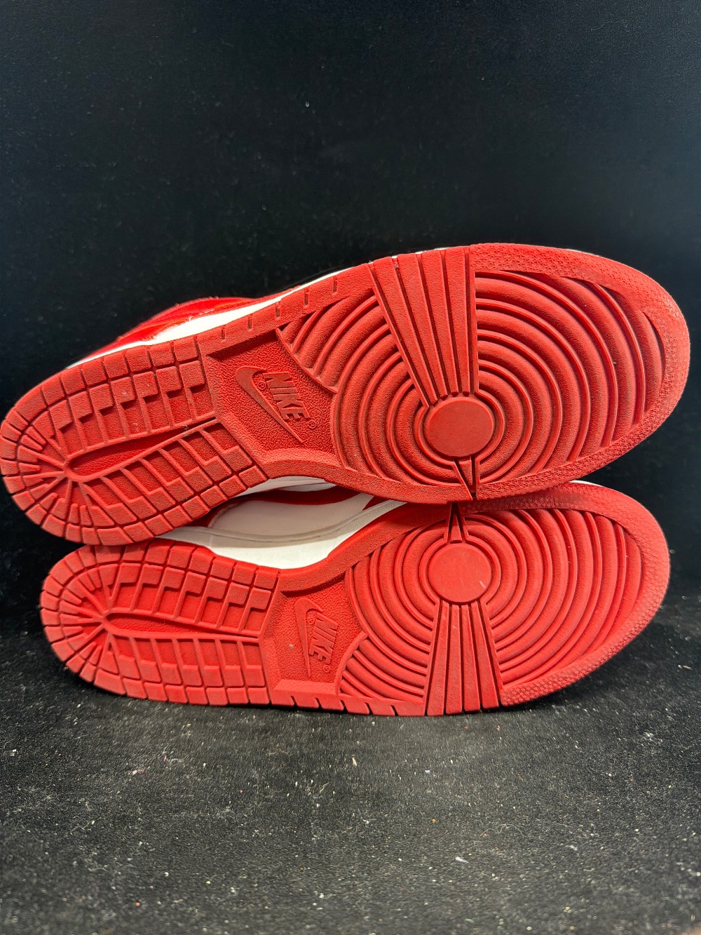 *USED* NIKE DUNK LOW- ST. JOHNS