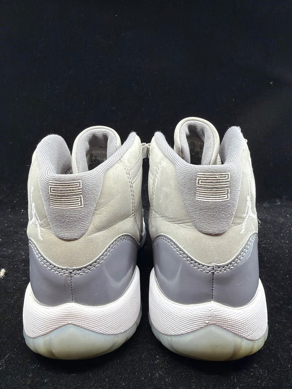 *USED* AJ 11 (GS) - COOL GREY (2021)