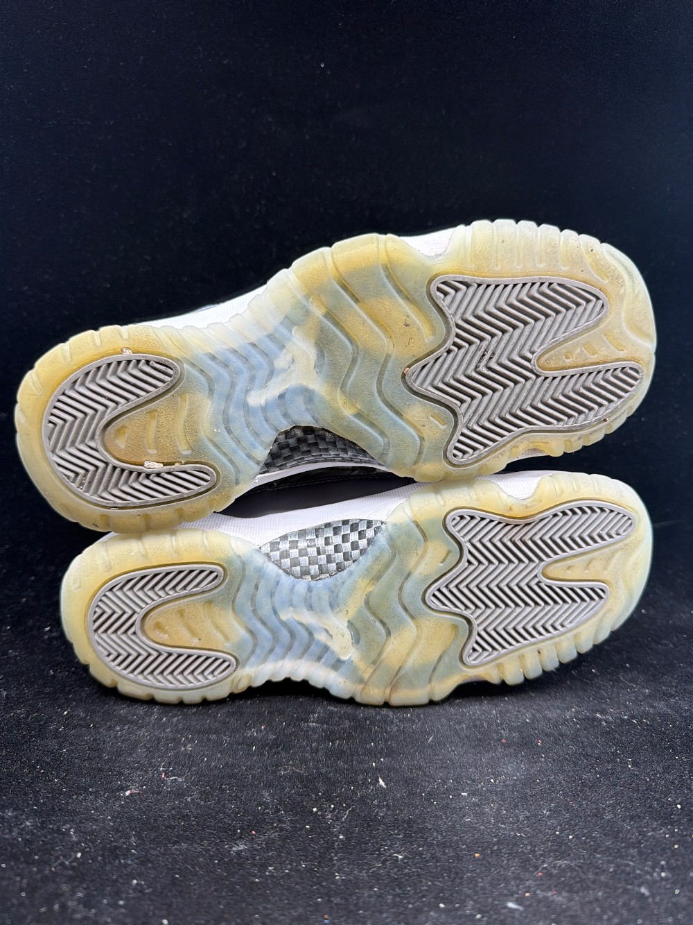 *USED* AJ 11 (GS) - COOL GREY (2021)