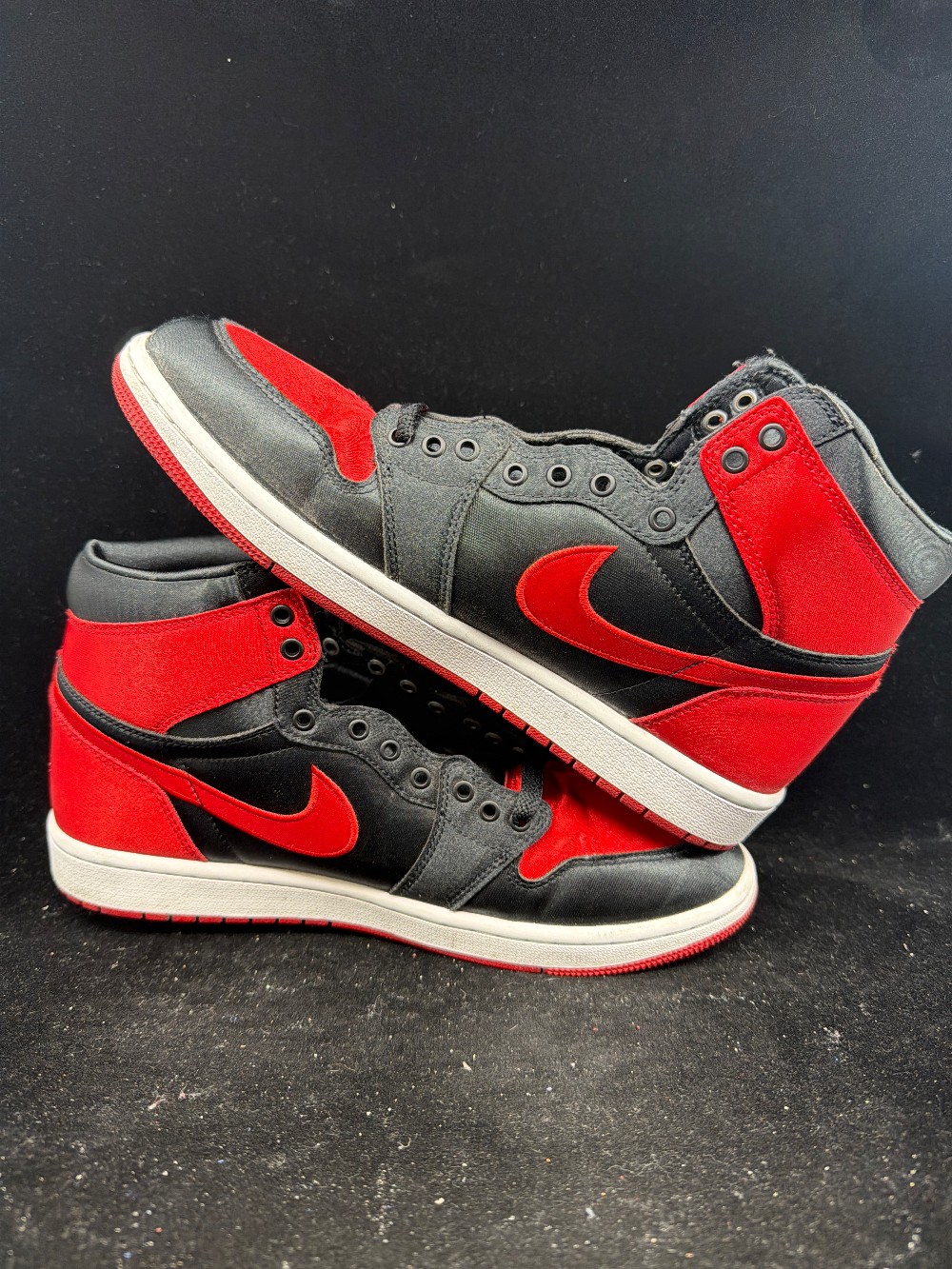*USED* AJ 1 (W) - SATIN BRED