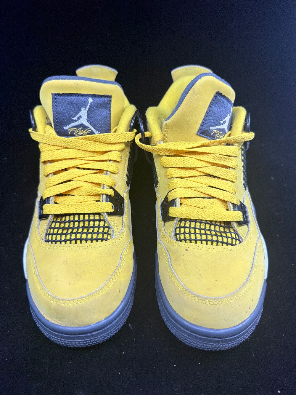 *USED* AJ 4 (GS) - LIGHTNING (2021)