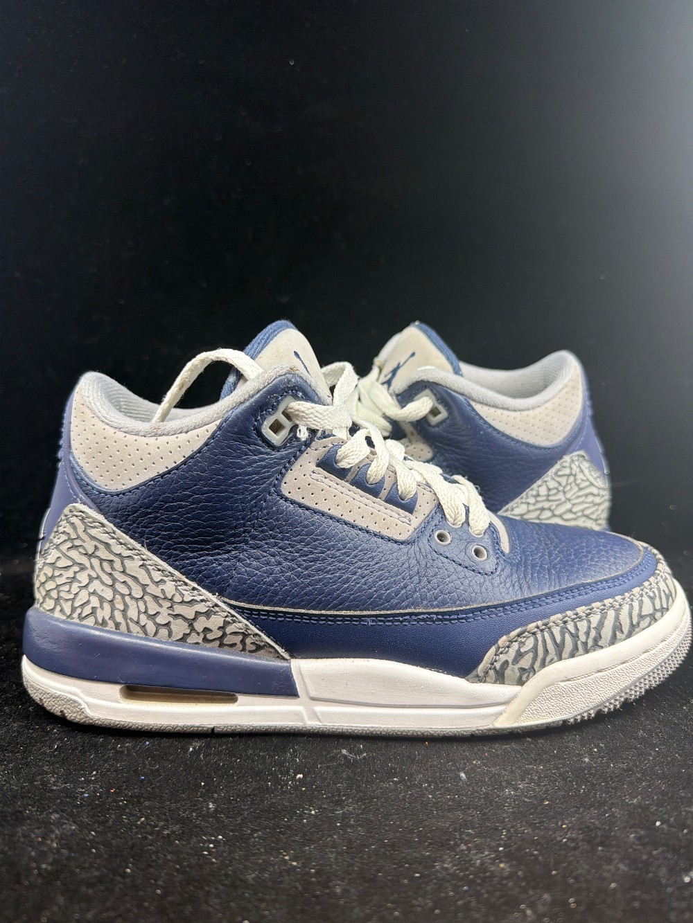*USED* AJ 3 (GS) - GEORGETOWN (2021)