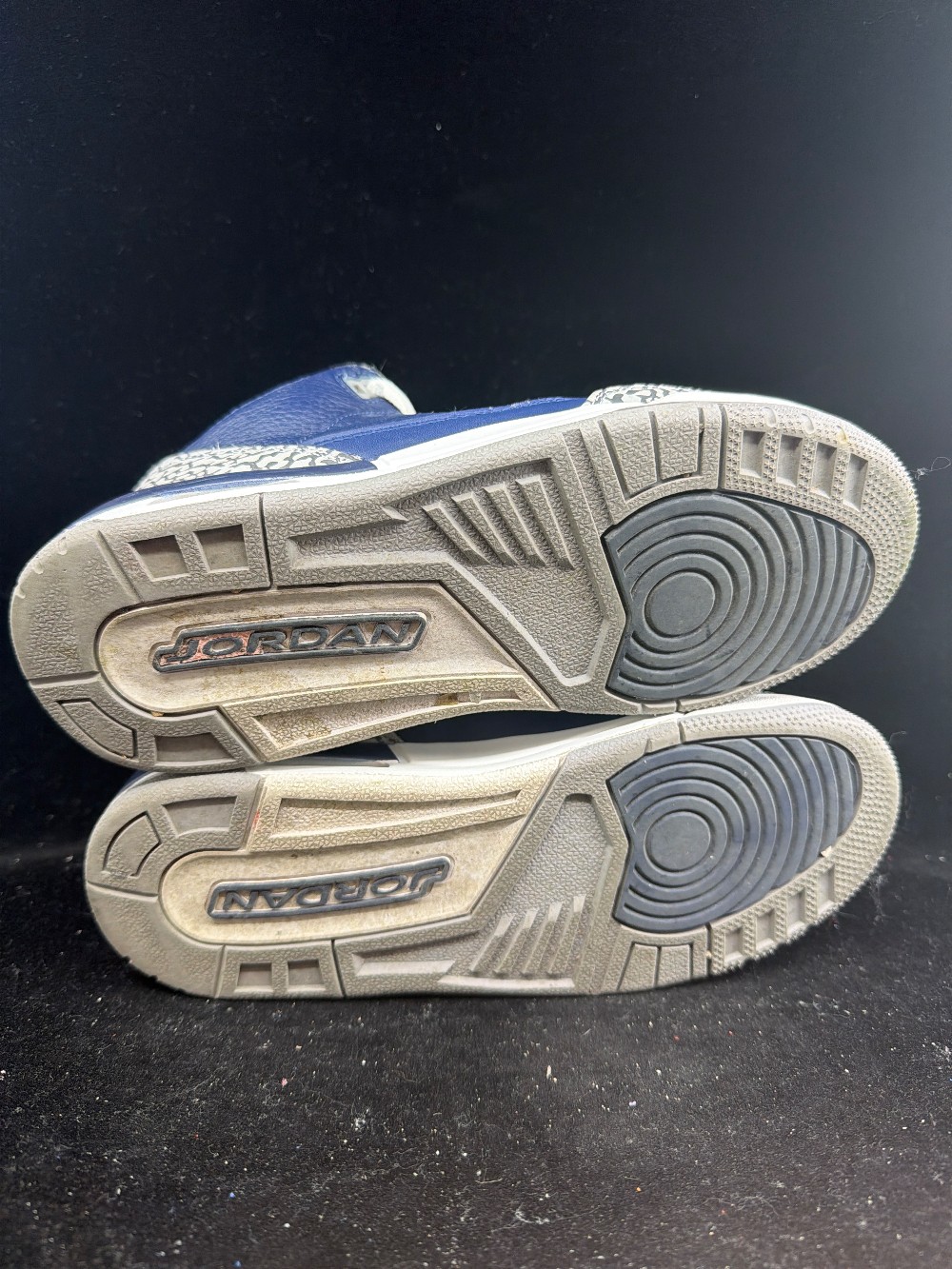 *USED* AJ 3 (GS) - GEORGETOWN (2021)