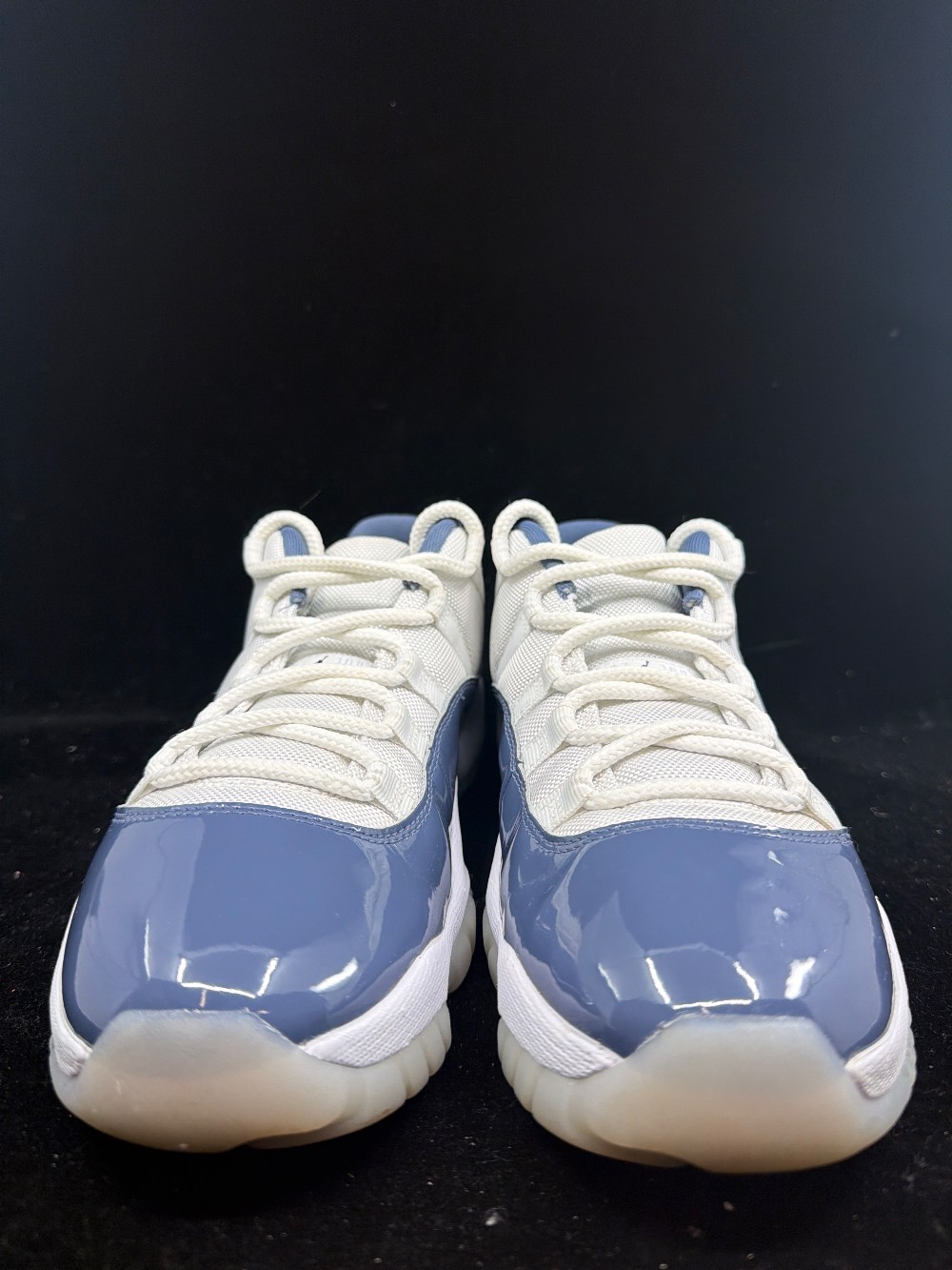 *USED* AJ 11 LOW - DIFFUSED BLUE