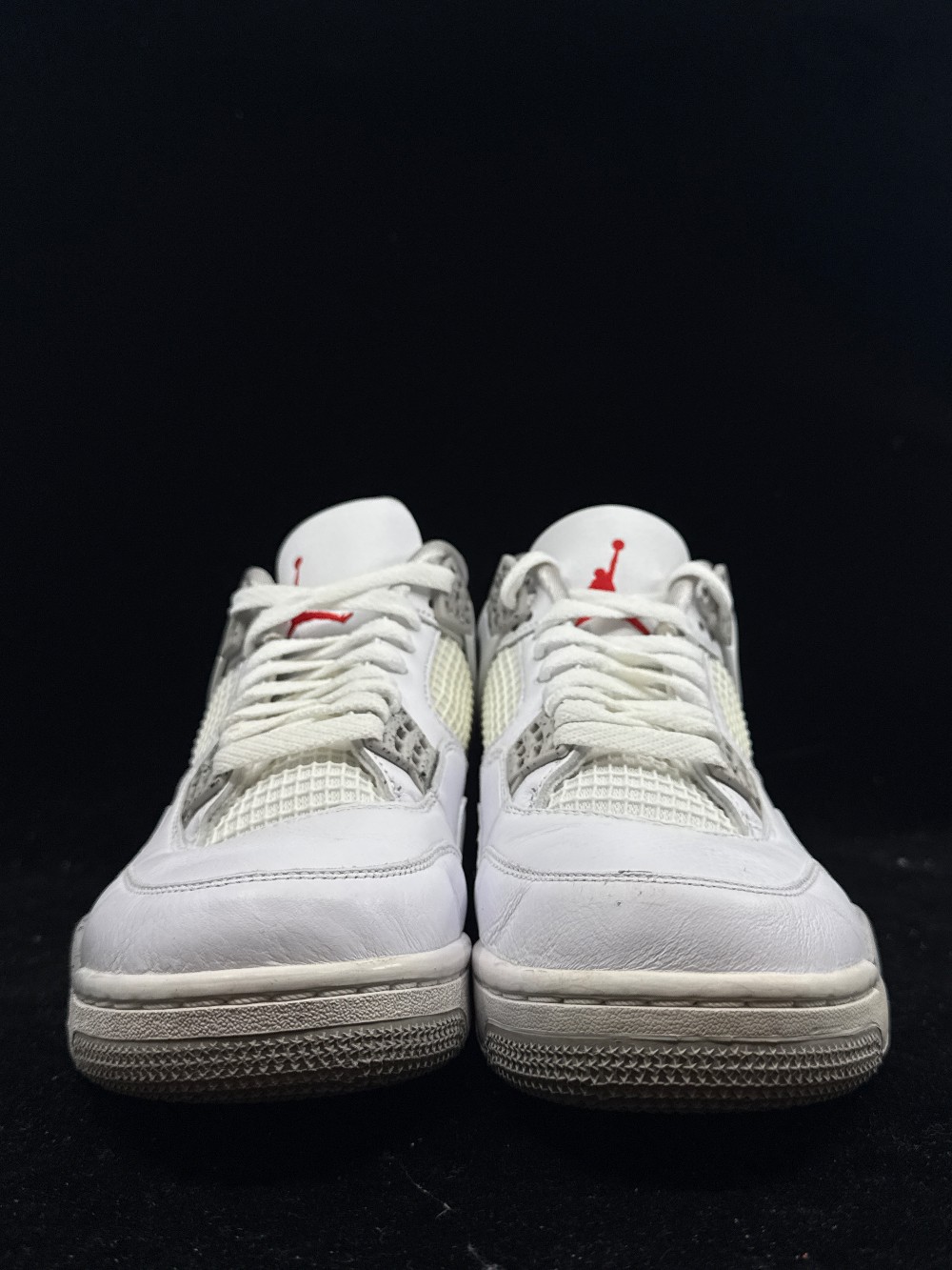 *USED* AJ 4 - WHITE OREO