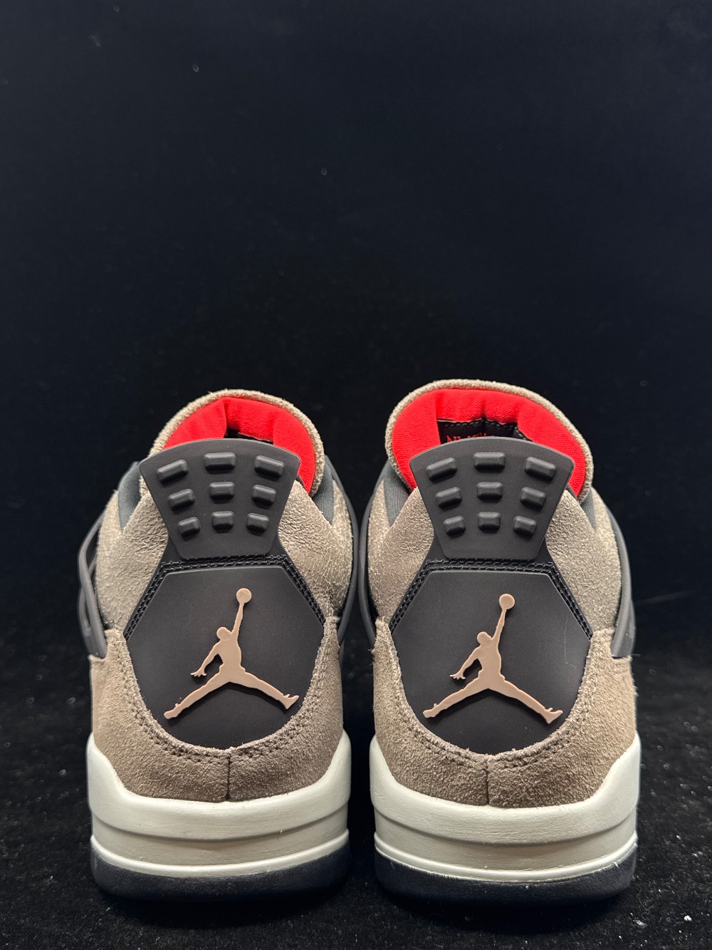 *VNDS* AJ 4 -TAUPE HAZE