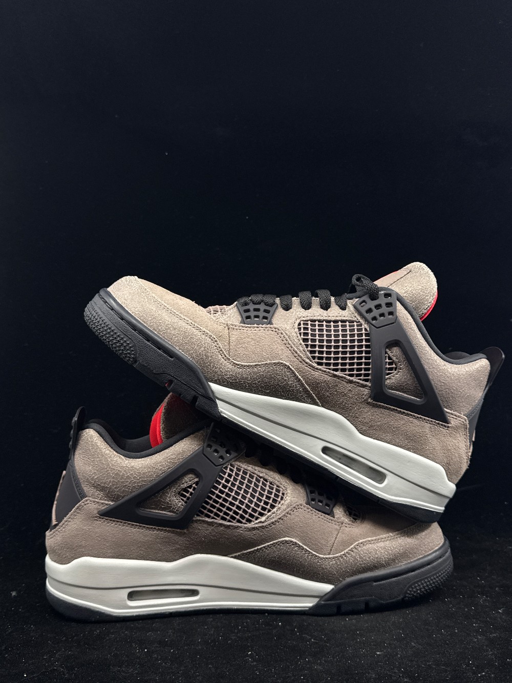 *VNDS* AJ 4 -TAUPE HAZE