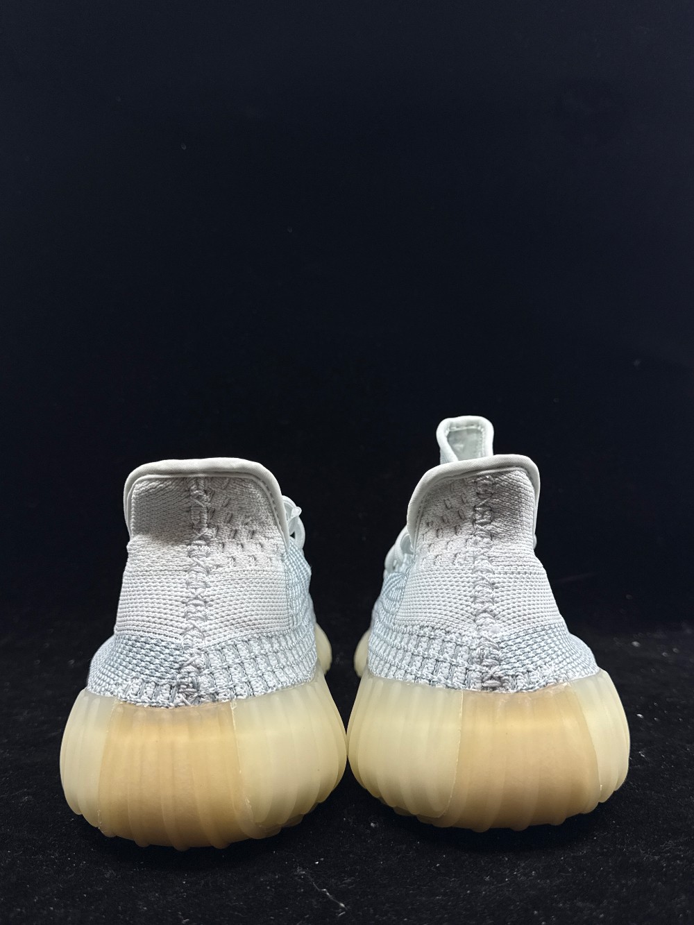 YEEZY 350 BOOST V2 - CLOUD WHITE (NON-REFLECTIVE)