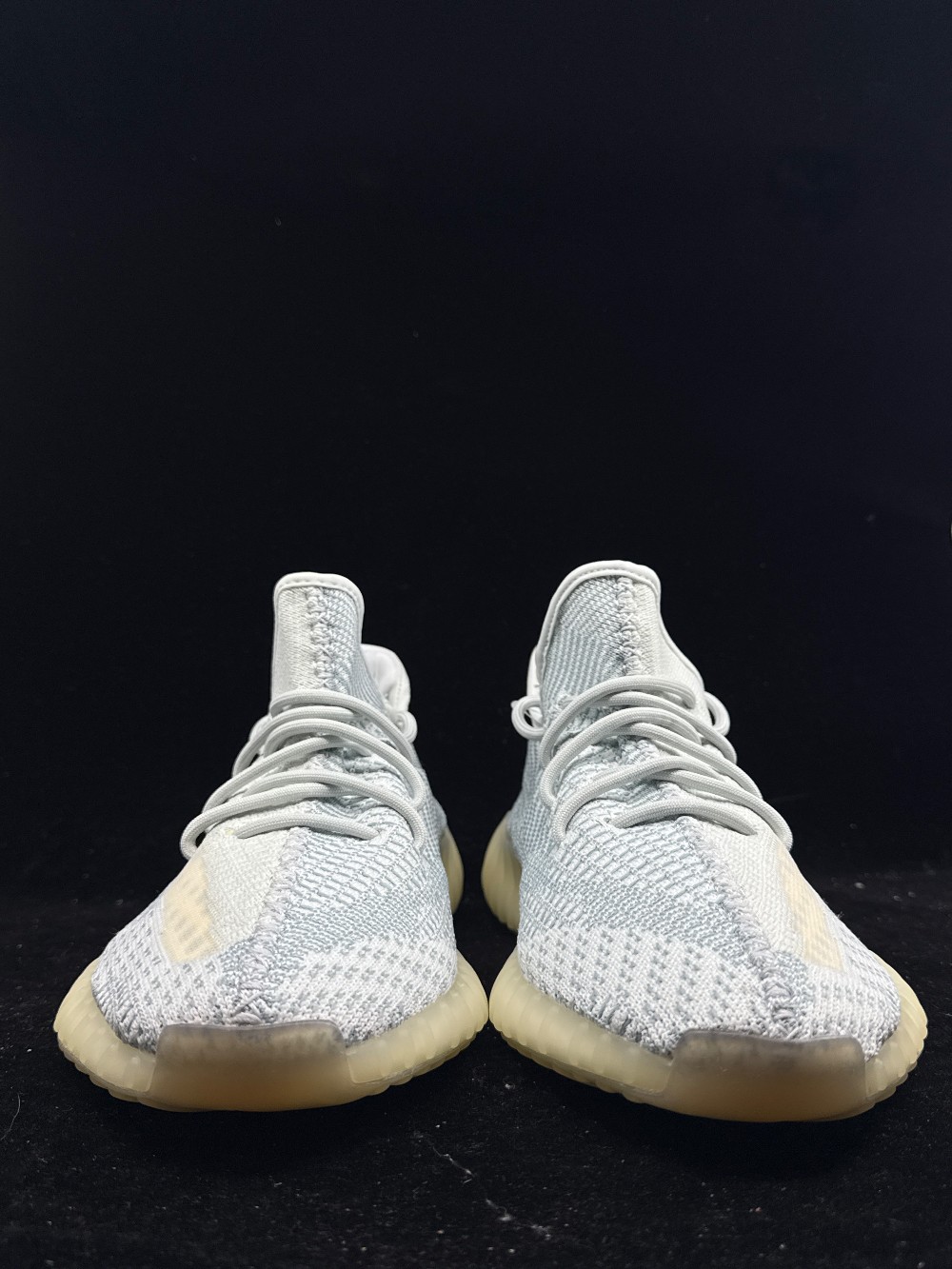 YEEZY 350 BOOST V2 - CLOUD WHITE (NON-REFLECTIVE)