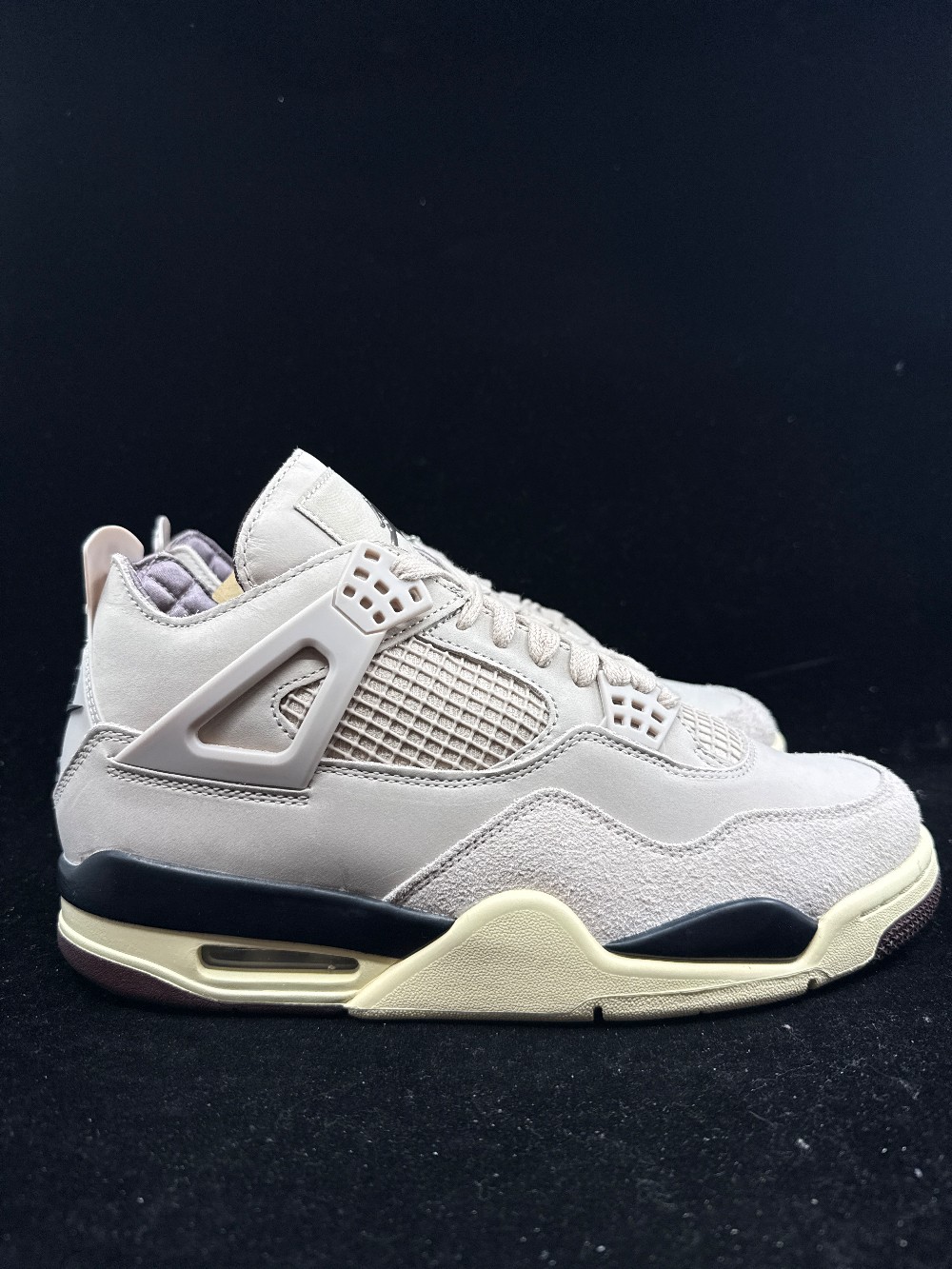 AJ 4 X A MA MANIERE (W) - WHILE YOU WERE SLEEPING