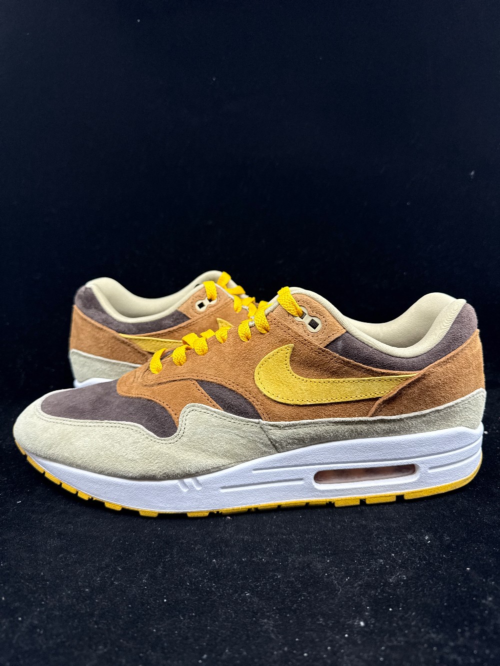 *USED* NIKE AIR MAX 1 PRM - DUCK PECAN YELLOW OCHRE