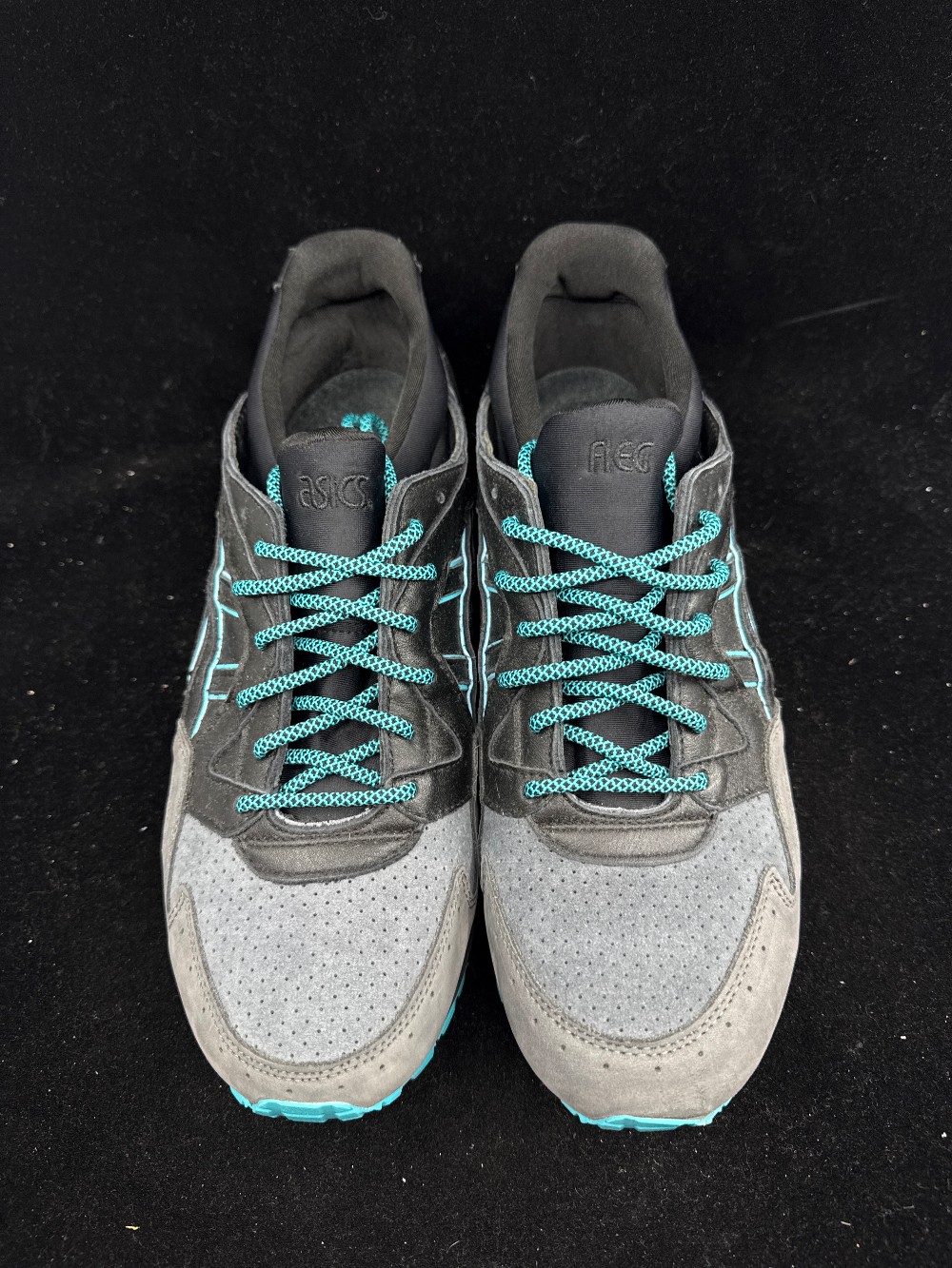 *USED* ASICS GEL-LYTE V X KITH - LEATHERBACK