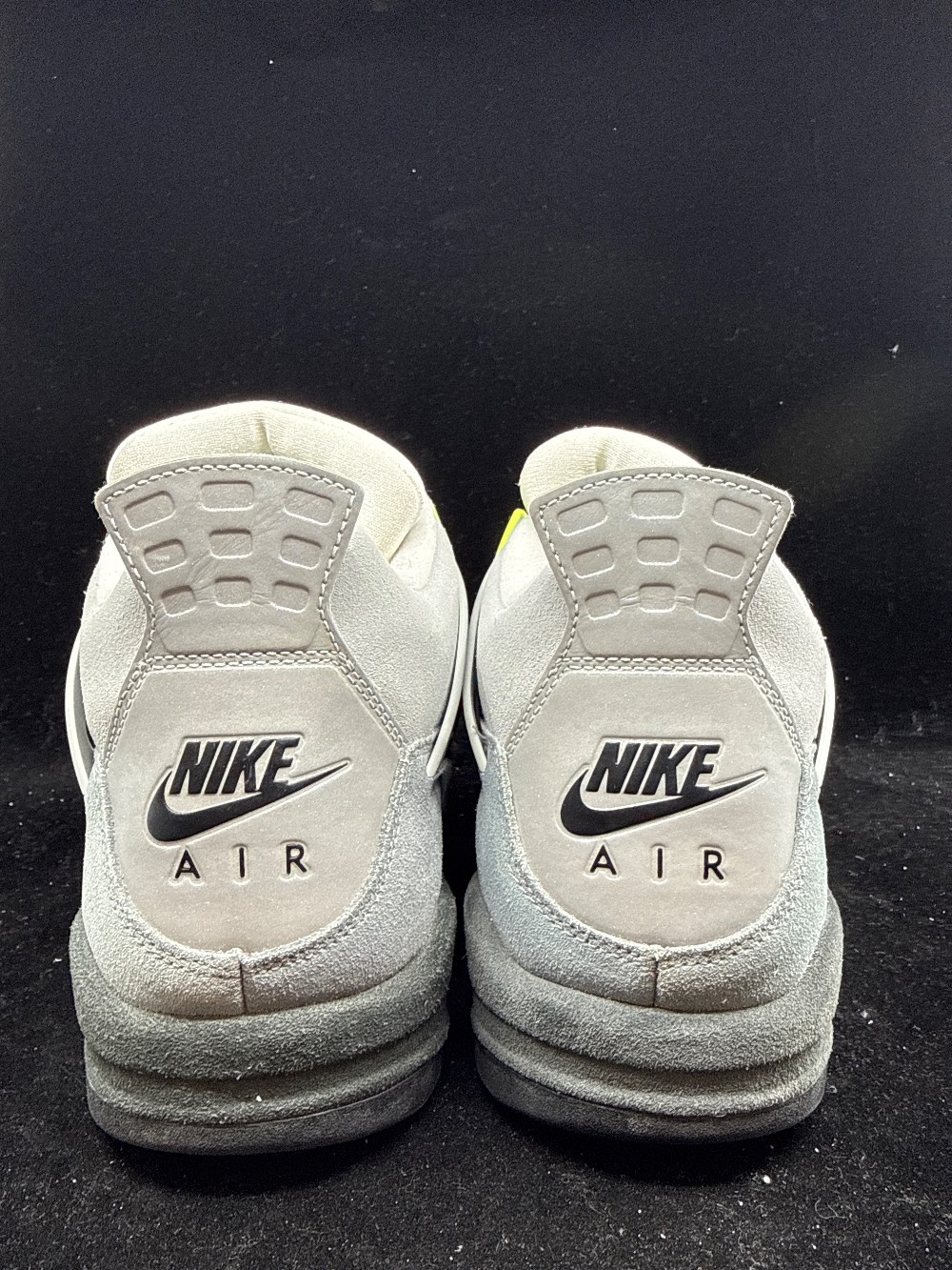 *USED* AJ 4 SE - 95 NEON