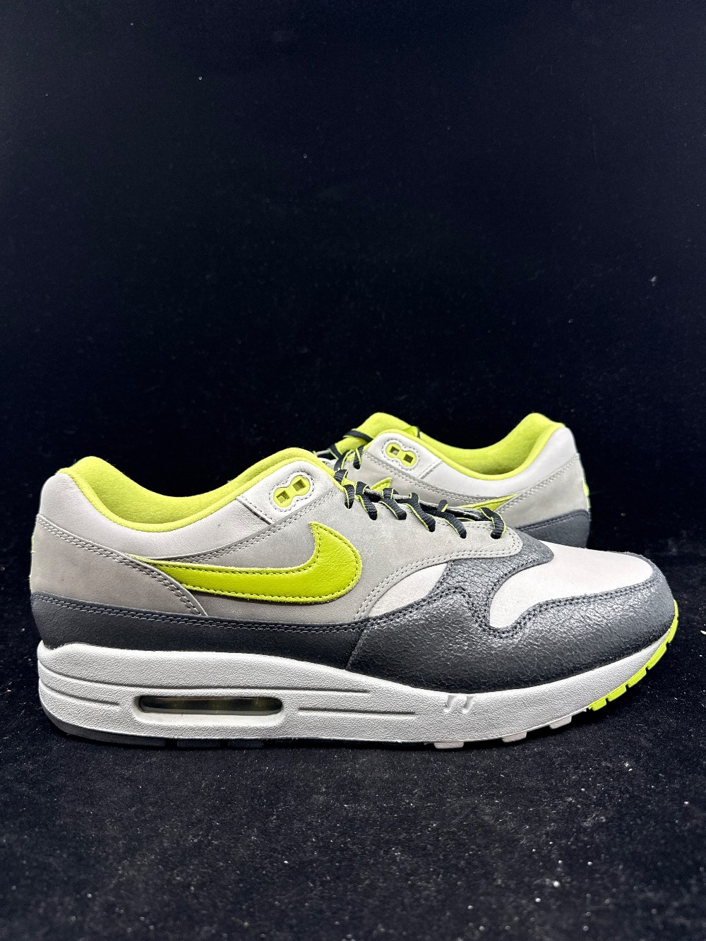 *USED* NIKE AIR MAX 1 - HUF PEAR GREEN (2024)