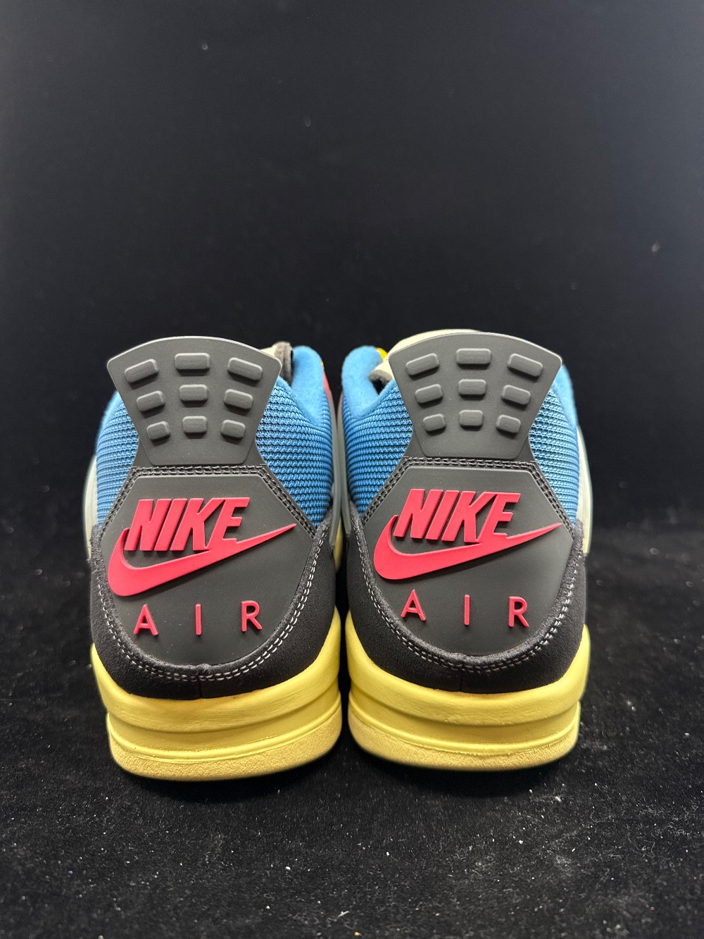 *USED* AJ 4 X UNION - OFF NOIR