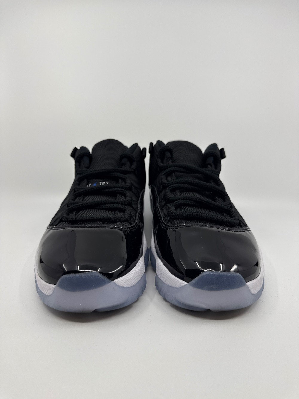 *USED* AJ 11 LOW - SPACE JAM