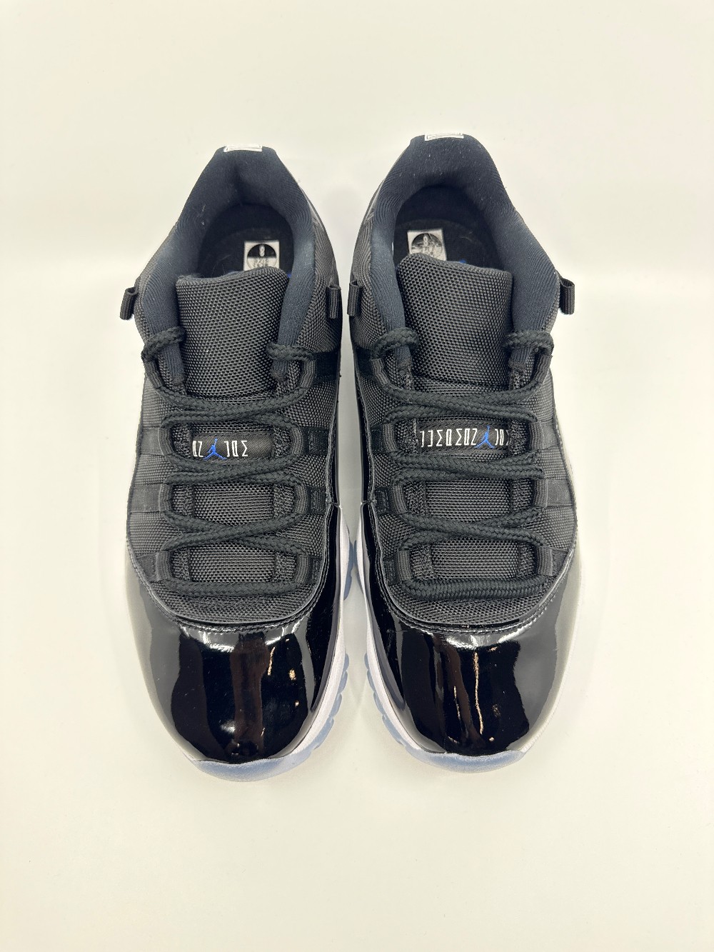 *USED* AJ 11 LOW - SPACE JAM