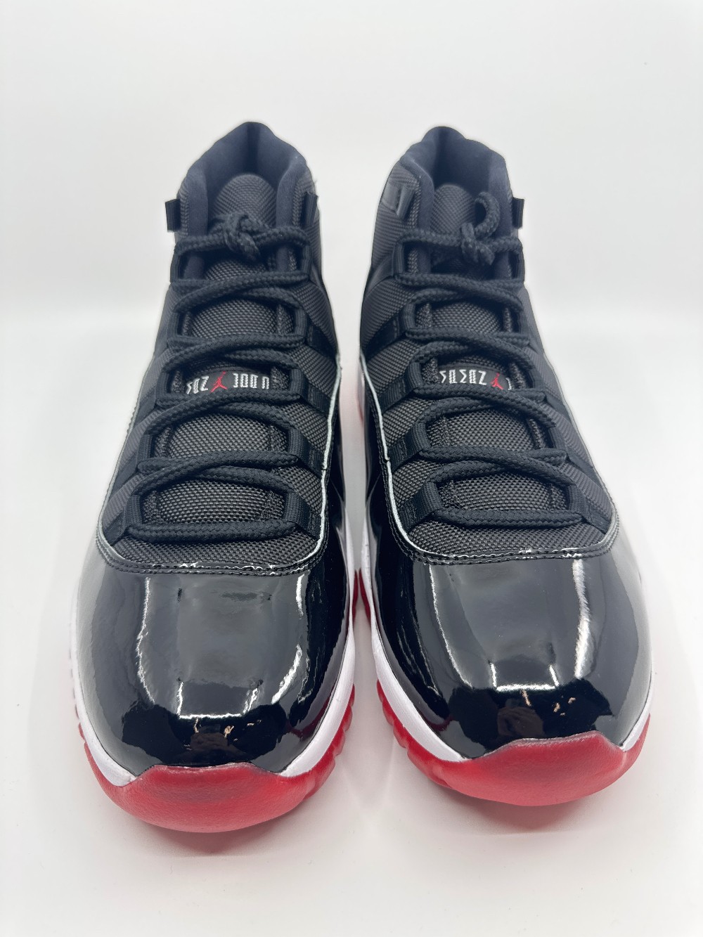 AJ 11 - PLAYOFFS BRED (2019)