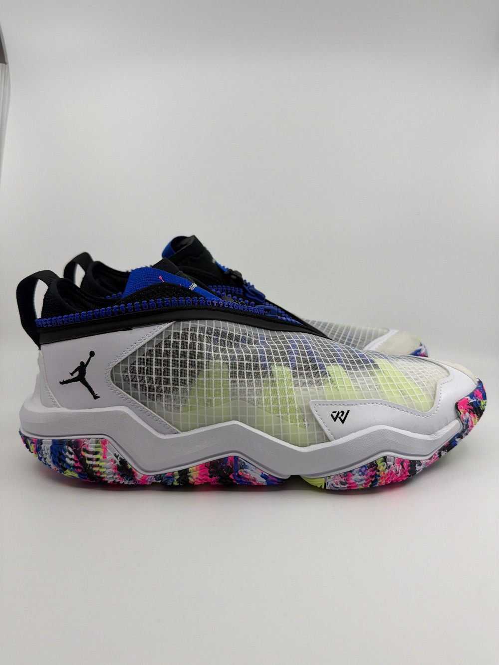 JORDAN WHY NOT ZER0.6 - WHITE LIGHT LIQUID LIME PINK BLAST BLACK