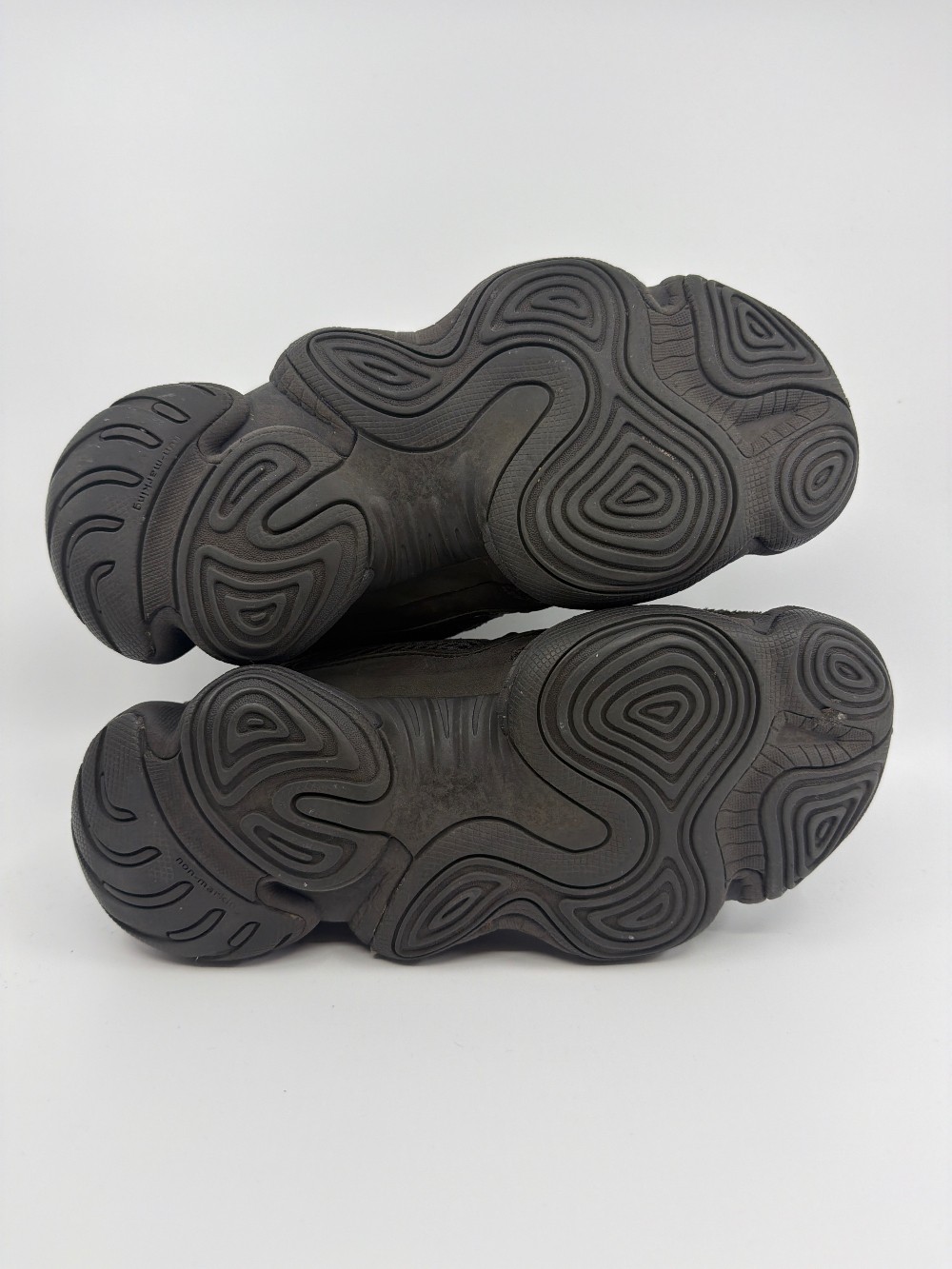 *USED* YEEZY 500 - UTILITY BLACK