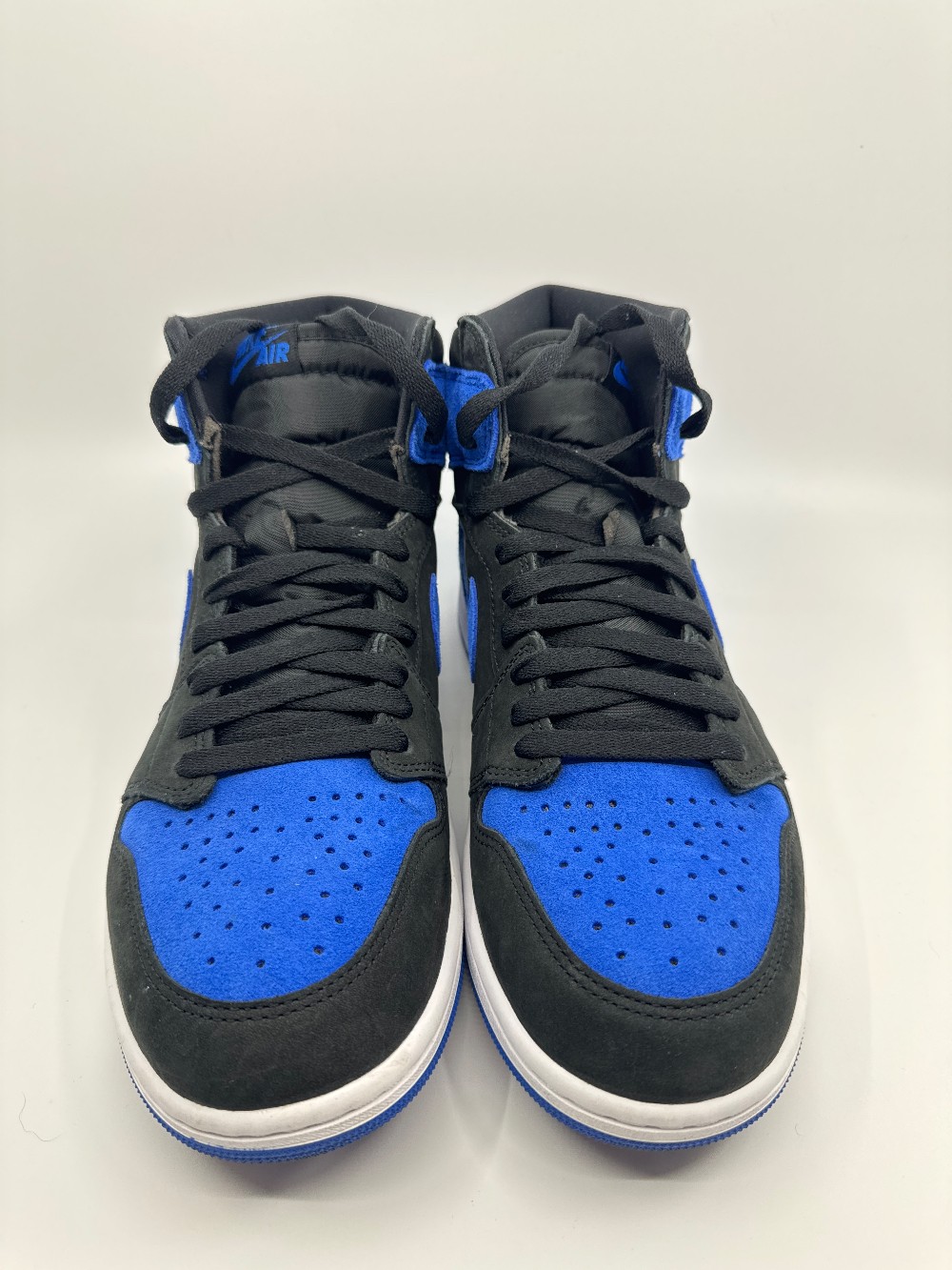 *USED* AJ 1 - ROYAL REIMAGINED